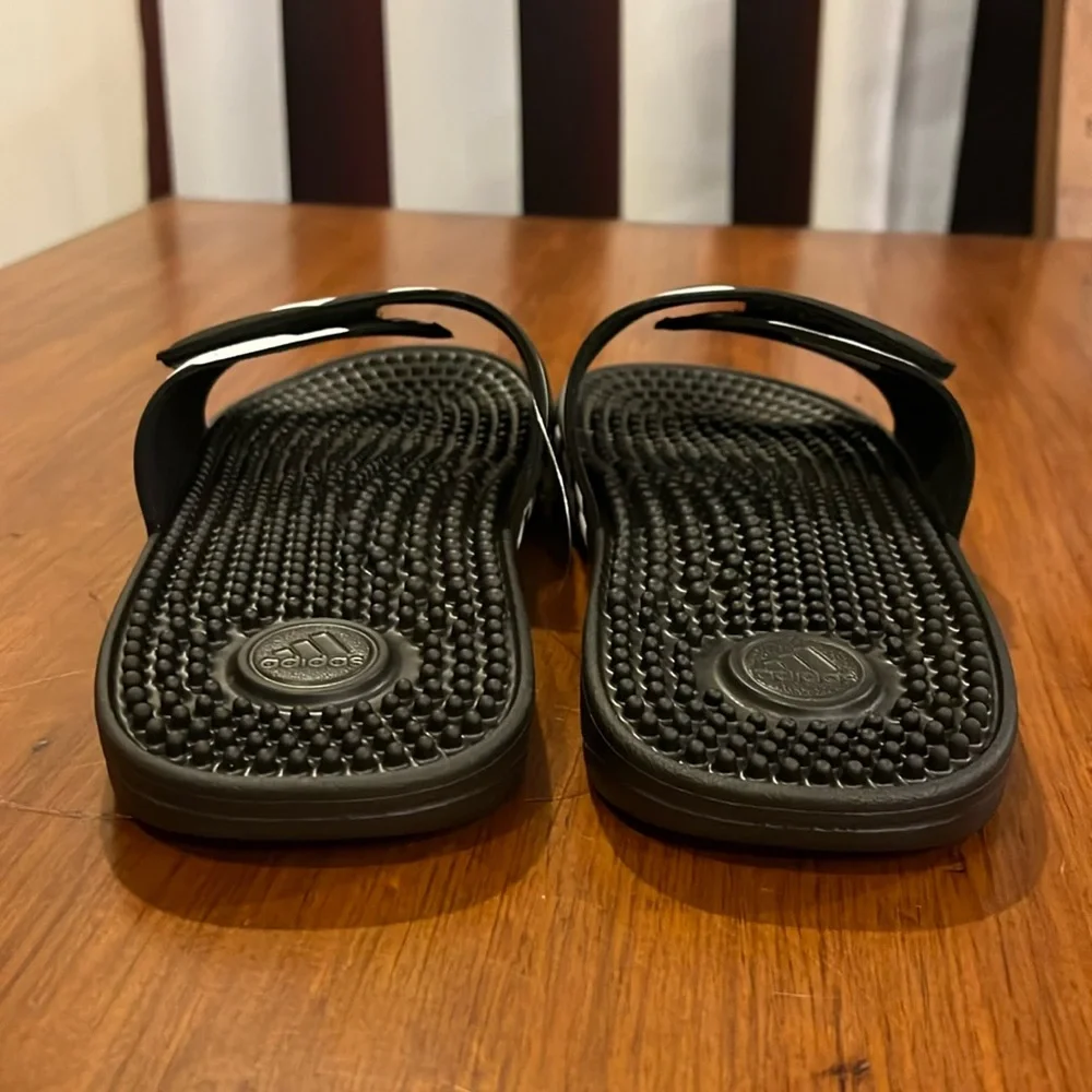 Adidas Adissage Slides Sandals Shoes new black white G28841 WOMEN’S 8